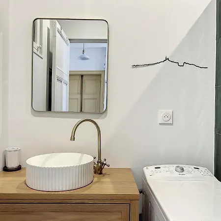 Charmant Appartement Renove - Central & Spacieux - Les Freres De La Loc' Marseilles Buitenkant foto