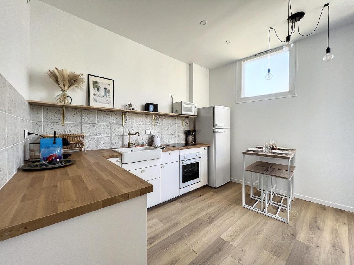 Appartement Renove - & Spacieux - Les Freres De La Loc'